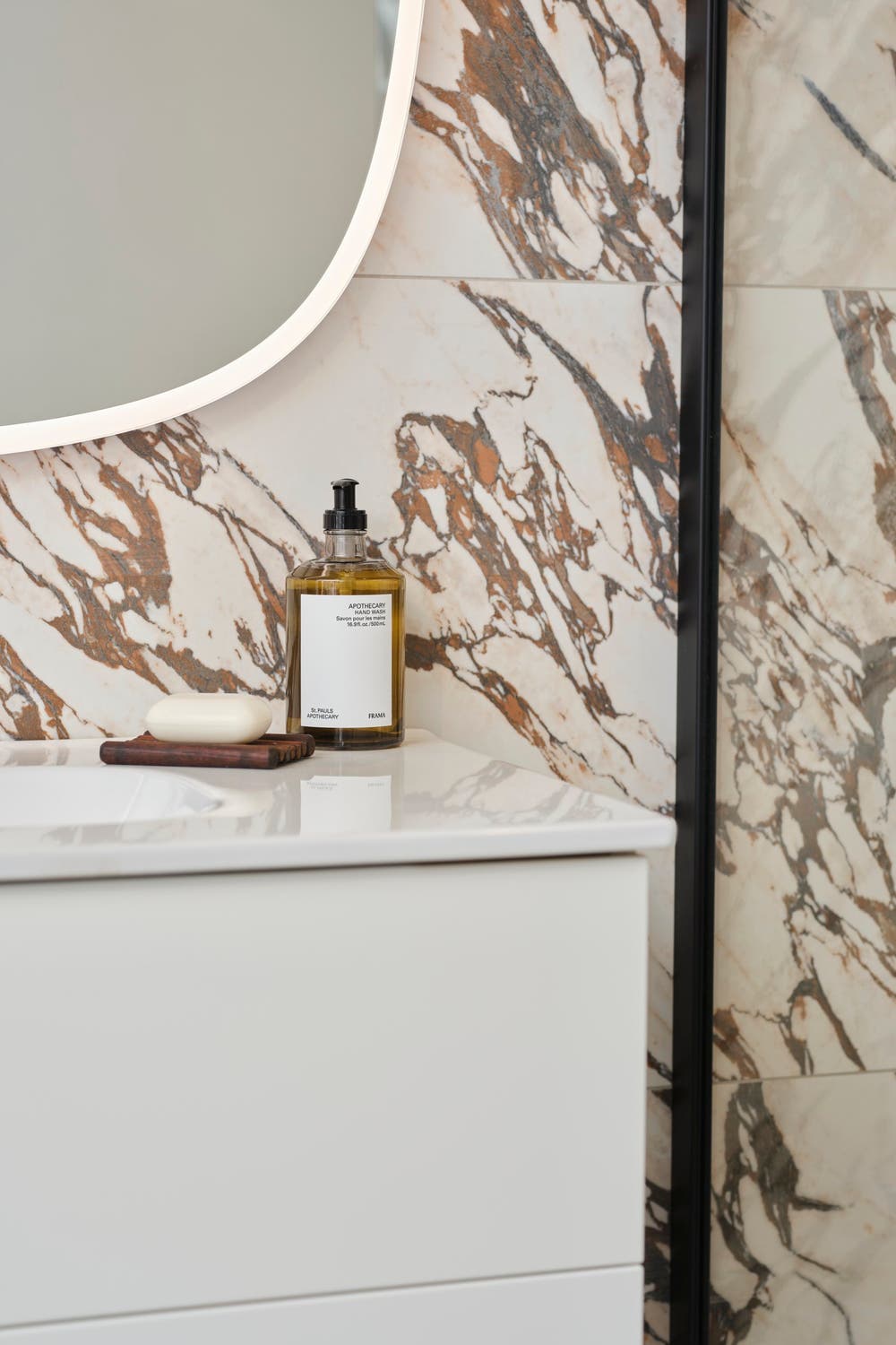 Marmora Pavonazzetto