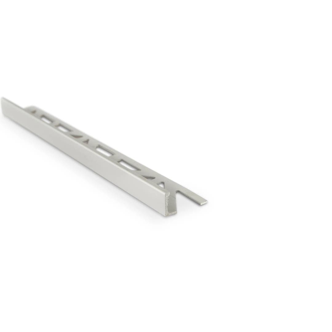 Kakellist rak alu. Silvereloxerad matt 10 mm 2,5m - Raka 1
