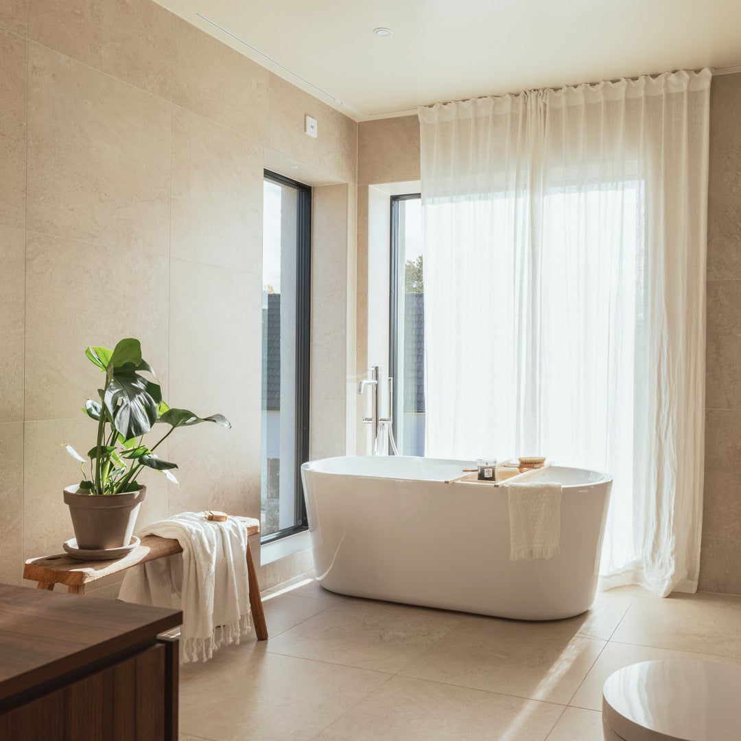 Miljöbild med Chalon Cream matt 