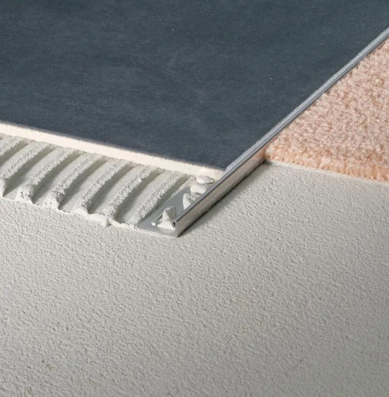 Produktbild av Kakellist rak Rostfri borstad 6mm 2,5m